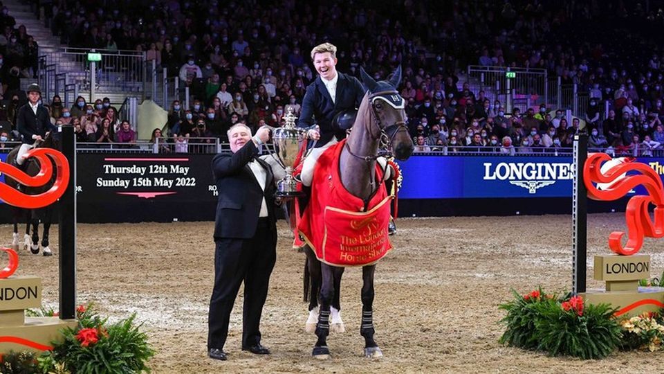 A zase ten Charles. Mladík vyhrál po World Cupu v Londýně i Grand Prix